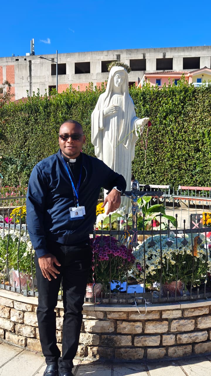 FOEF community outreach